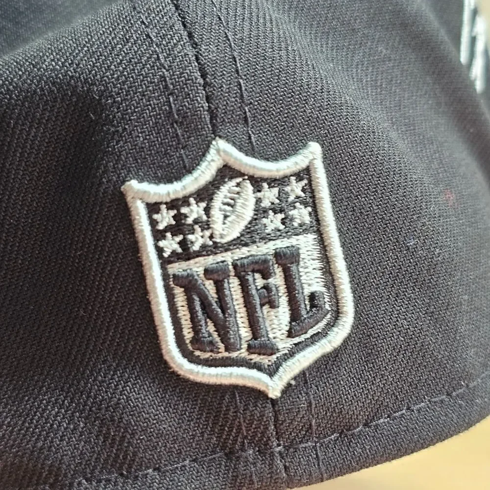 Las Vegas Raiders New Era Cloud Icons Fitted Hat 59FIFTY 7 Black Silver NFL Cap